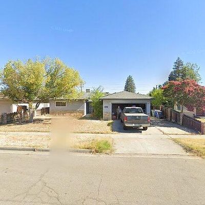 4315 E Norwich Ave, Fresno, CA 93726