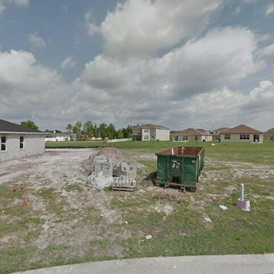 4342 Sun Center Rd, Mulberry, FL 33860