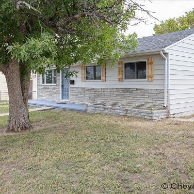 435 Mccomb Ave, Cheyenne, WY 82001