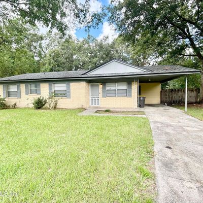 4402 Jade W Drive, Jacksonville, FL 32210