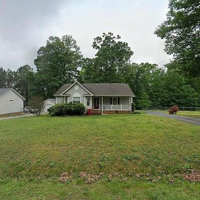 4406 Wrenn Forrest Dr, North Dinwiddie, VA 23803