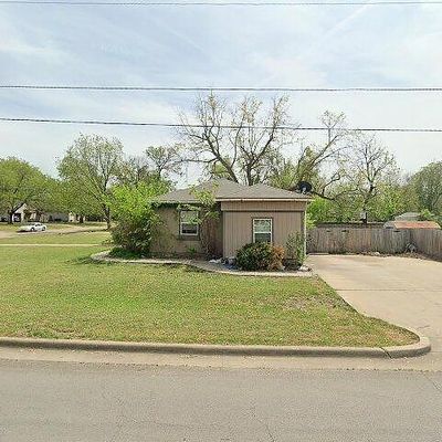 445 N Fenway Ave, Bartlesville, OK 74006