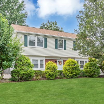 46 Chilton Ln, Matawan, NJ 07747