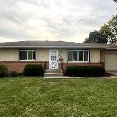 46 S Lexington Dr, Janesville, WI 53545