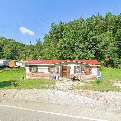 5668 Ky Route 201, Sitka, KY 41255