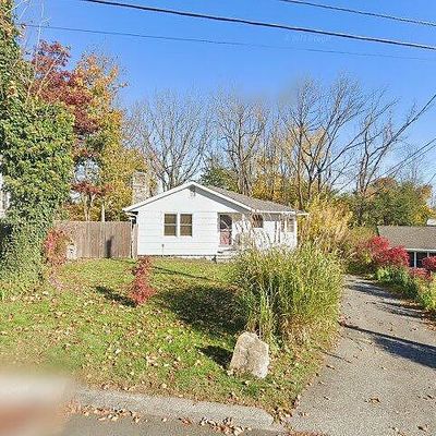 57 Berkshire Dr, Brookfield, CT 06804