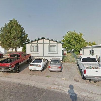 57 Chestnut Ln, Pocatello, ID 83204