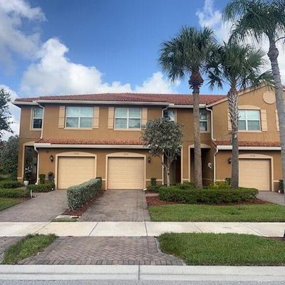 5754 Monterra Club Dr, Lake Worth, FL 33463