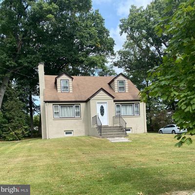 58 Cooney Ave, Trenton, NJ 08619