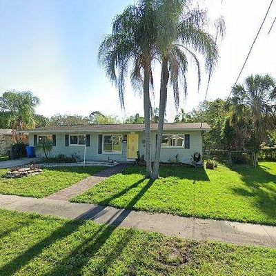 5805 Oxford Dr, Tampa, FL 33615