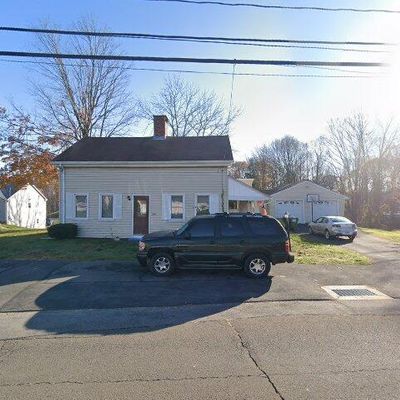 584 Atkins St, Middletown, CT 06457