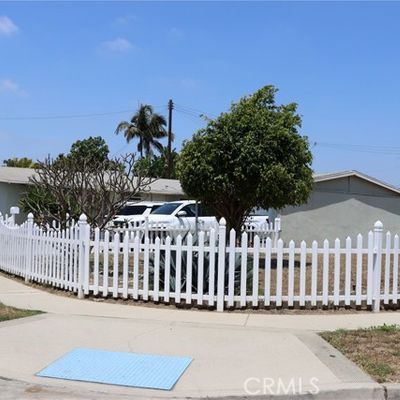 5915 Los Ranchos Dr, Buena Park, CA 90620