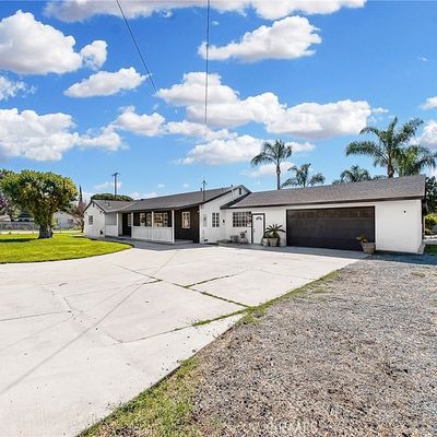 5961 Ridgeview Ave, Jurupa Valley, CA 91752