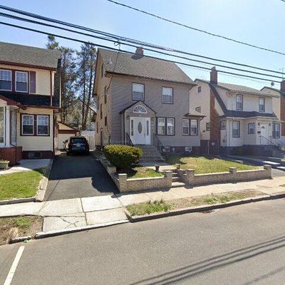 6 Richelieu Pl, Newark, NJ 07106