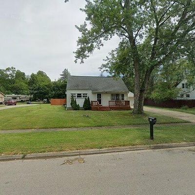 600 Cairns St, Tecumseh, MI 49286