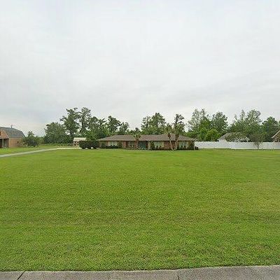 602 Terre Haute Pl, Houma, LA 70364