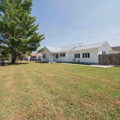 605 Johnson St, Manchester, TN 37355