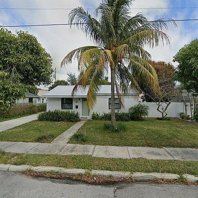 611 Monceaux Rd, West Palm Beach, FL 33405