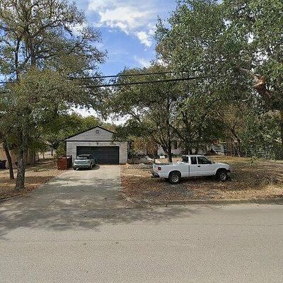 613 N Bishop St, San Marcos, TX 78666