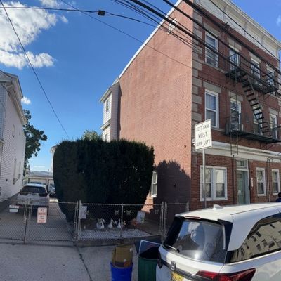 620 N 7 Th St, Newark, NJ 07107