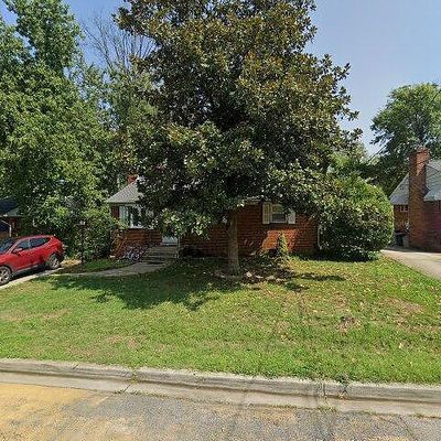 6204 Seminole Pl, Berwyn Heights, MD 20740