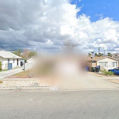 621 S Willow Ave, Rialto, CA 92376