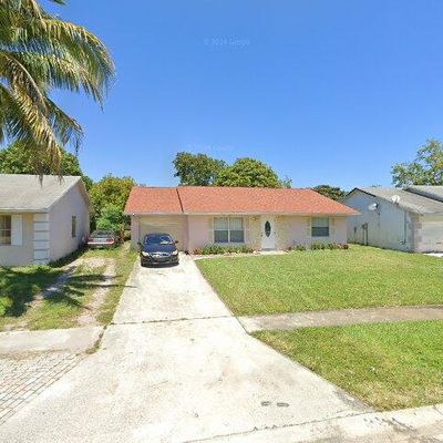 6241 Hanna Ln, Lake Worth, FL 33463