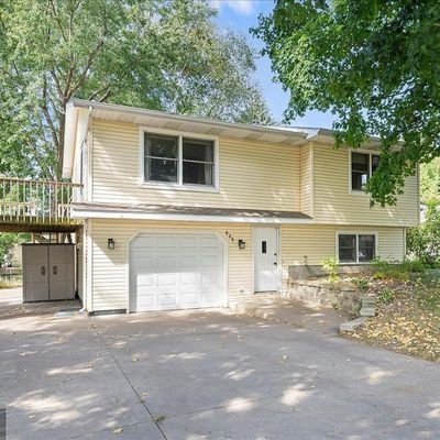 625 High Ridge Rd, River Falls, WI 54022