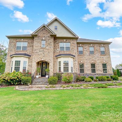 625 Highland Ridge Pt, Clover, SC 29710