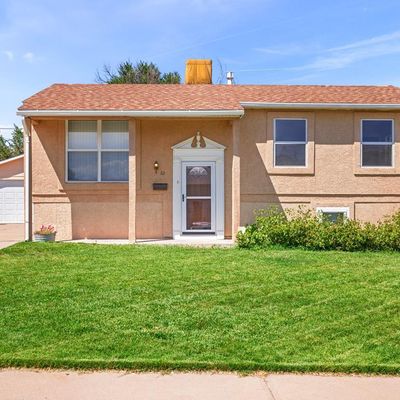 63 Macgregor Rd, Pueblo, CO 81001