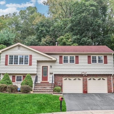 63 Rhonda Pl, Wanaque, NJ 07465