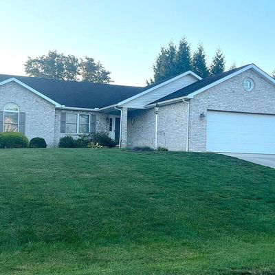 6310 Oak Leaf Ln, Fayetteville, PA 17222