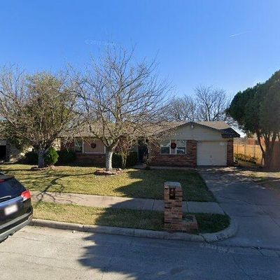 632 Thompson St, Fort Worth, TX 76140