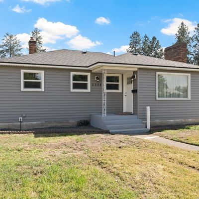 5204 N Maple St, Spokane, WA 99205