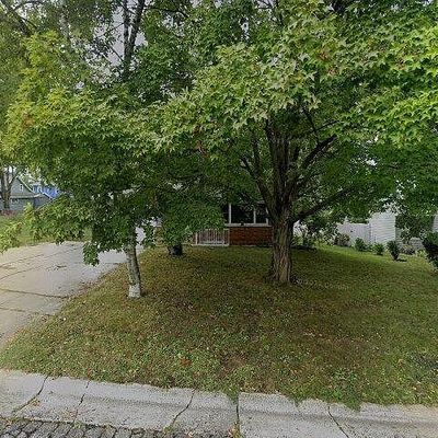 522 N Madison St, Stoughton, WI 53589