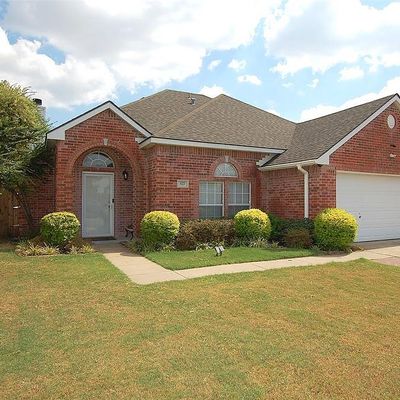 527 Willow Ln, Forney, TX 75126