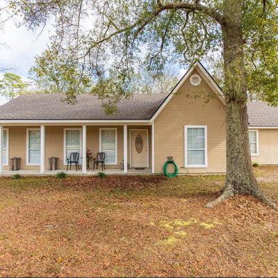 53 Wilburn St, Ray City, GA 31645