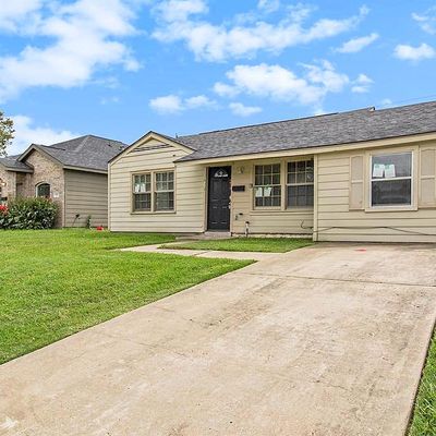 5330 Pershing St, Houston, TX 77033