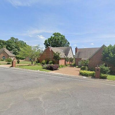 5355 Masters Dr S, Olive Branch, MS 38654