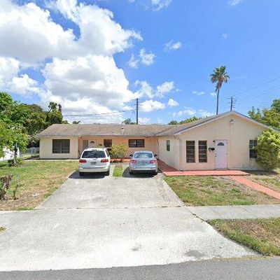 55 Se 12 Th St #1 2, Dania, FL 33004