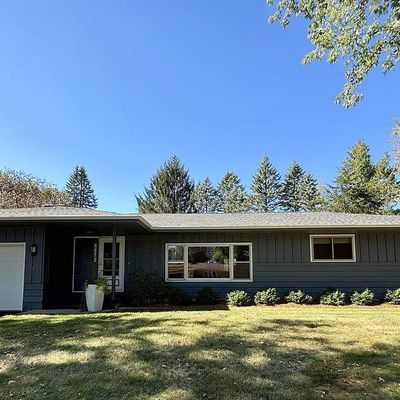 5575 Rainbow Rd, Waunakee, WI 53597