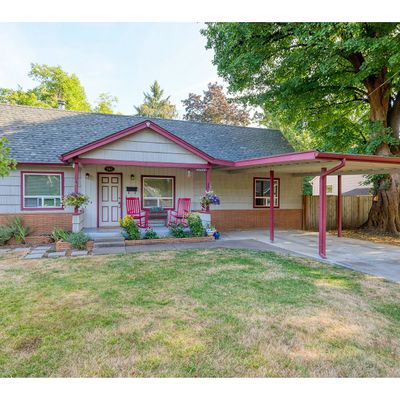 561 Arthur St, Woodburn, OR 97071