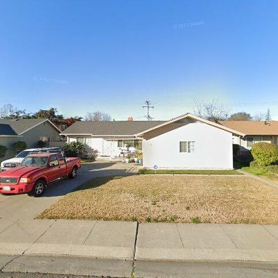 5613 N El Dorado St, Stockton, CA 95207