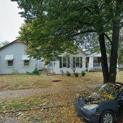 5613 Pennsylvania Ave, Saint Louis, MO 63111