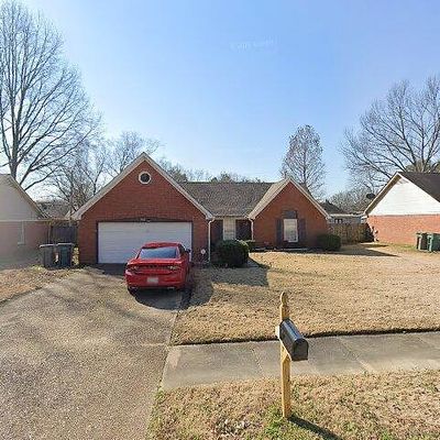 7001 Rockingham Rd, Memphis, TN 38125