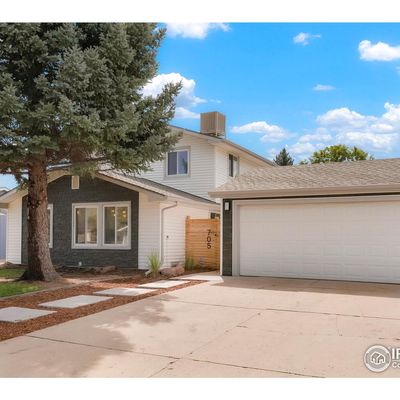 705 Independence Dr, Longmont, CO 80504