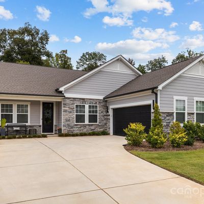 7060 Kingfisher Way, Belmont, NC 28012