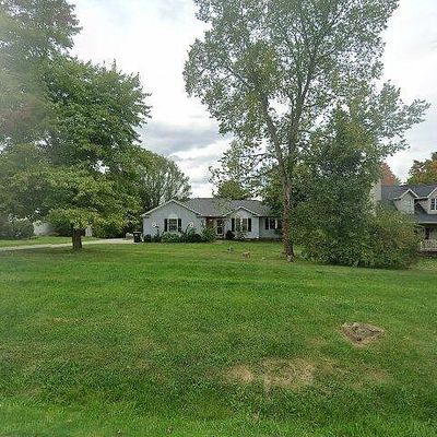 71 E Twinsburg Rd, Northfield, OH 44067