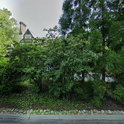 715 Old Gulph Rd, Bryn Mawr, PA 19010