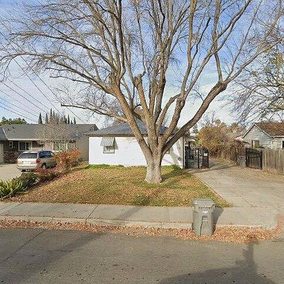 717 Woodland Ave, Woodland, CA 95695